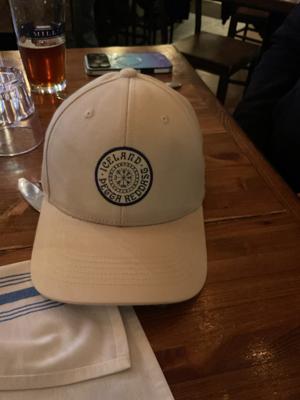 Iceland Beach Resort Souvenir Baseball Cap – Classic Beige Everyday Hat